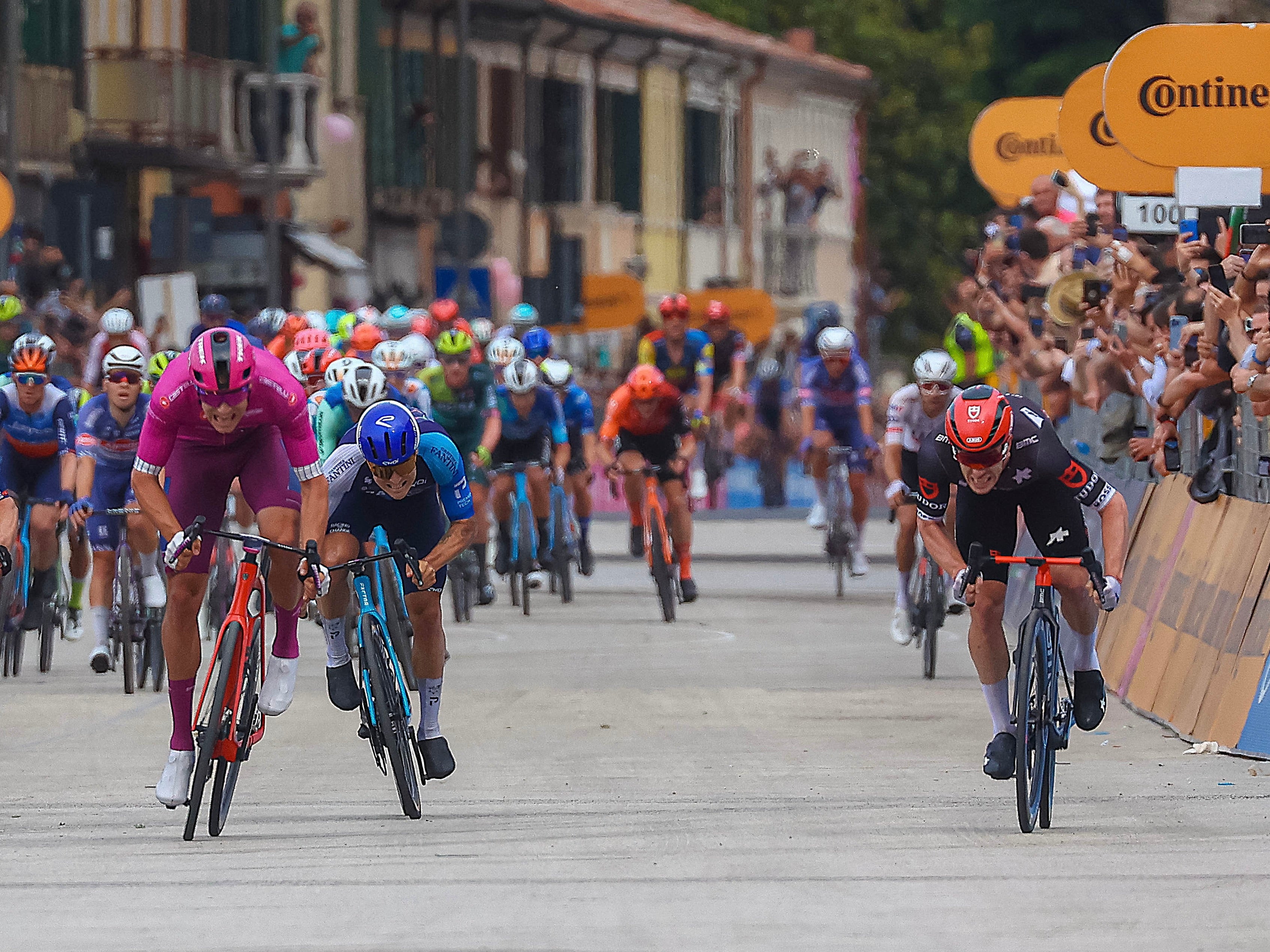 BMC | Dainese fourth place at Giro d'Italia