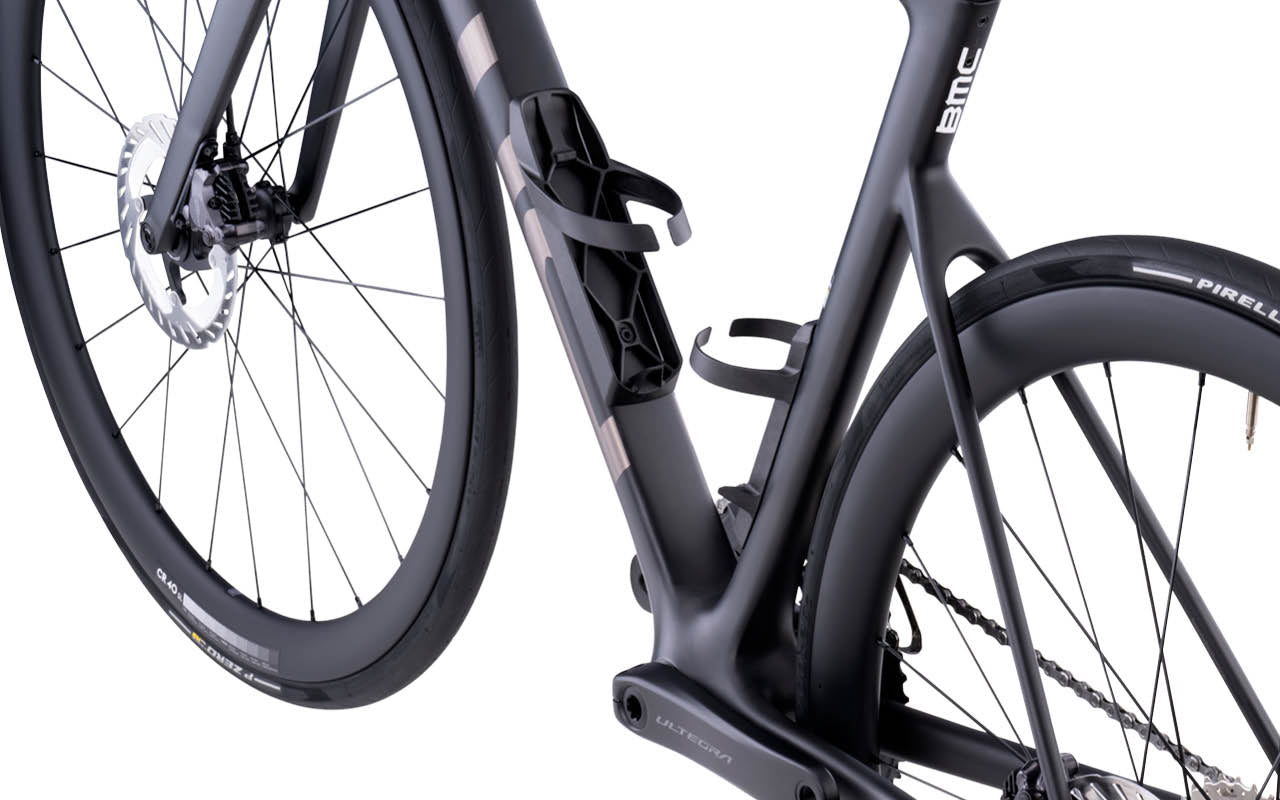Teammachine SLR 01 FOUR Carbon Black – BMC USA Corporation
